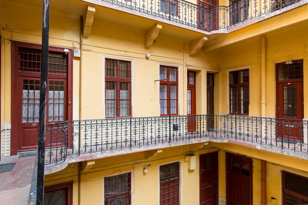 Bpm: Dob70 Classic Apartment In Downtown بودابست الغرفة الصورة